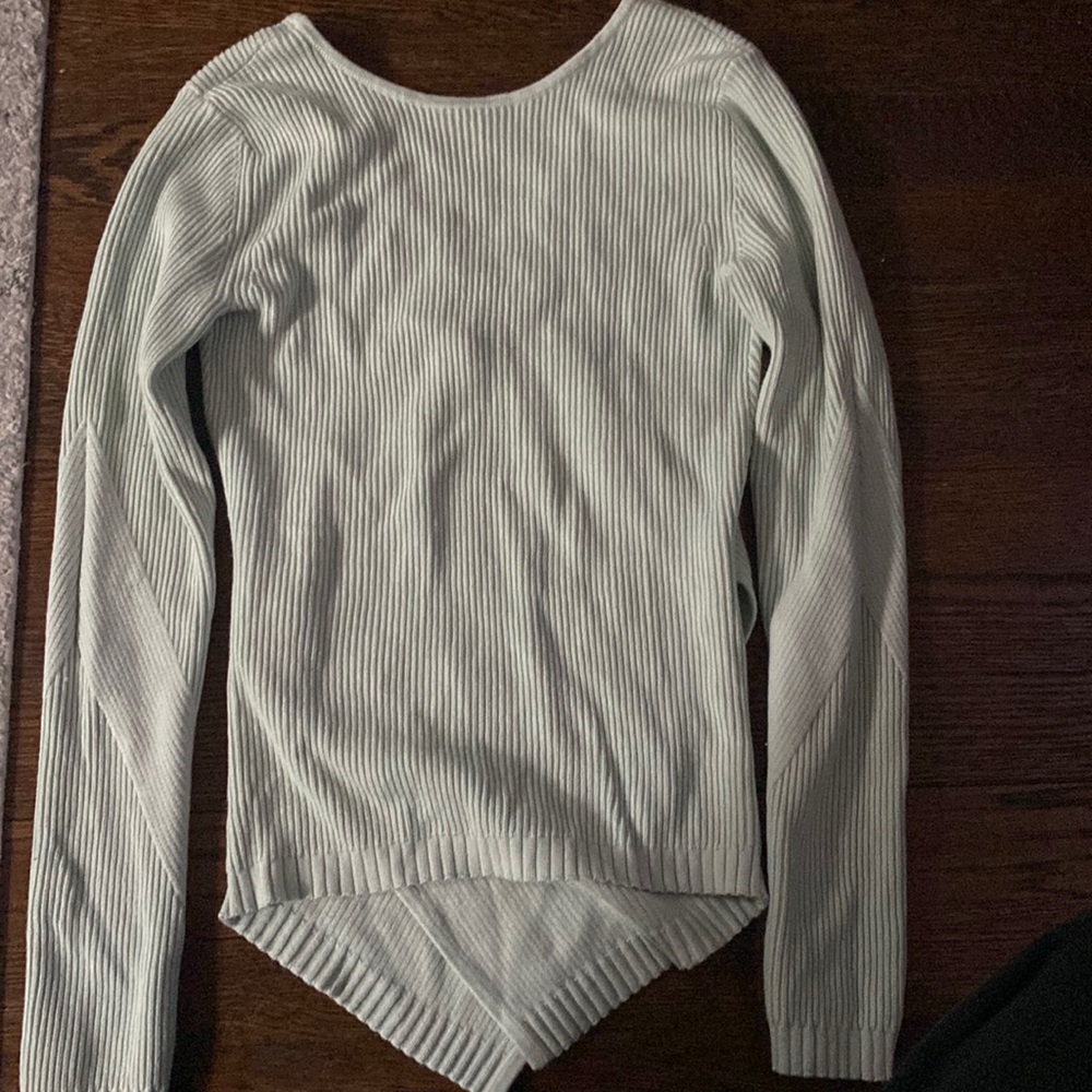 Lululemon long sleeve sweater